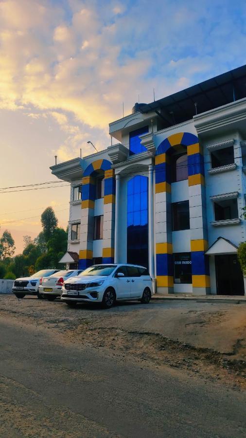 Lumino Karthika Hotel Munnar Bagian luar foto